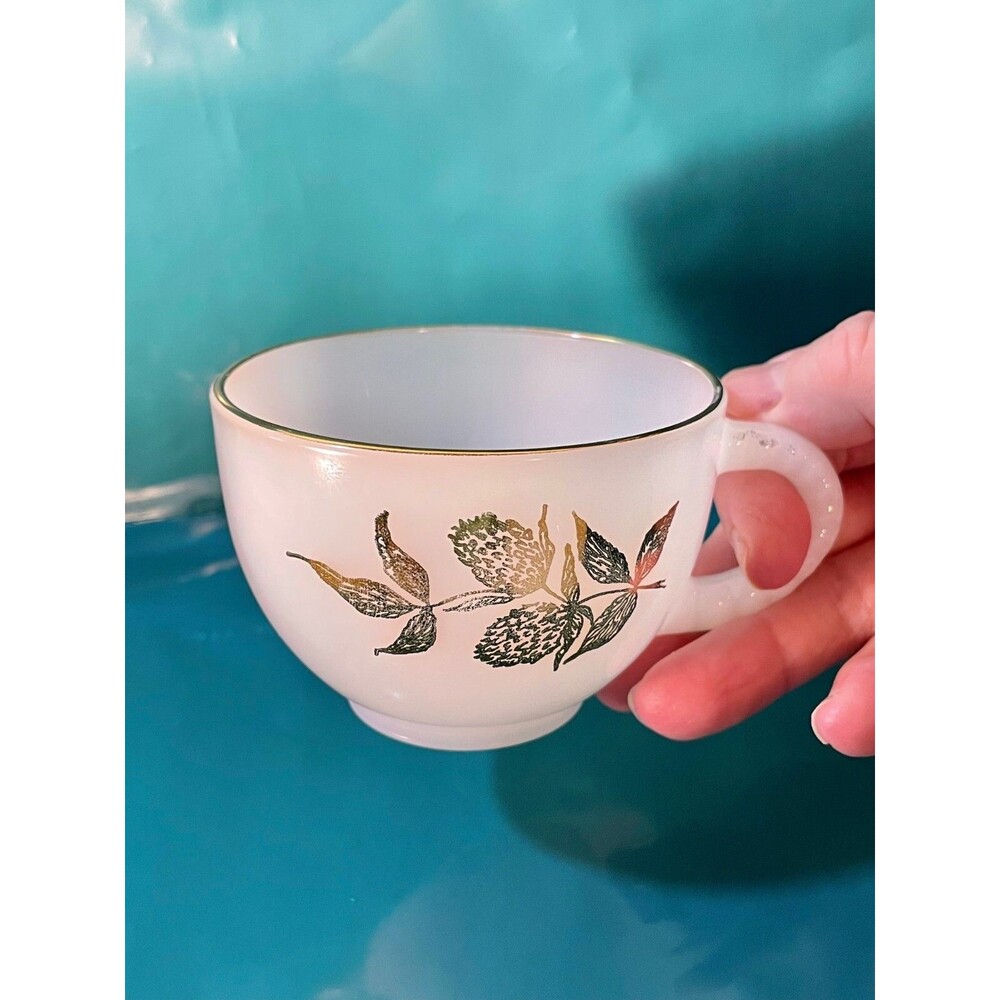 Vintage Milk Glass Tea / Coffee Cup, Gold Clover, Federal Glass Co., 1 Cup